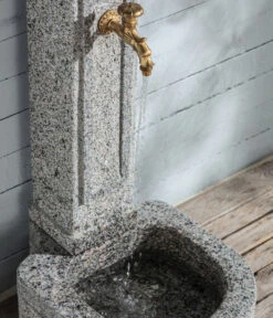 Dehner Granit-Gartenbrunnen Berlin, Ca. H110 Cm -Gartenserien Verkaufsgeschäft 1618396 WE DE 002 DehnerGranitGartenbrunnenBerlin